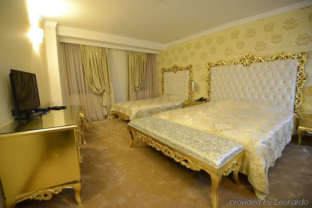Hotel Gold Skopje Ngoại thất bức ảnh
