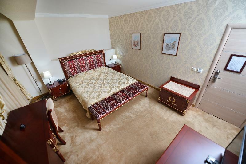 Hotel Gold Skopje Ngoại thất bức ảnh