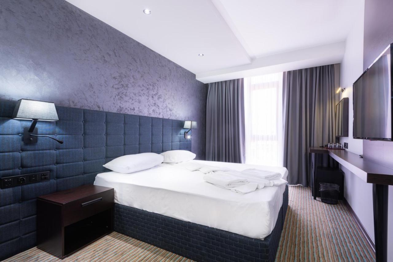 Hotel Gold Skopje Ngoại thất bức ảnh